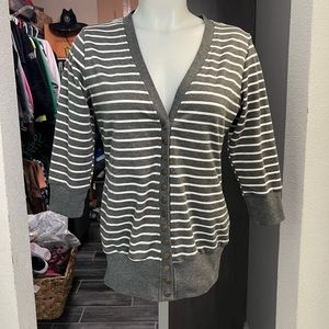 Paposon Gray and White Striped 3/4 Sleeve Cardigan